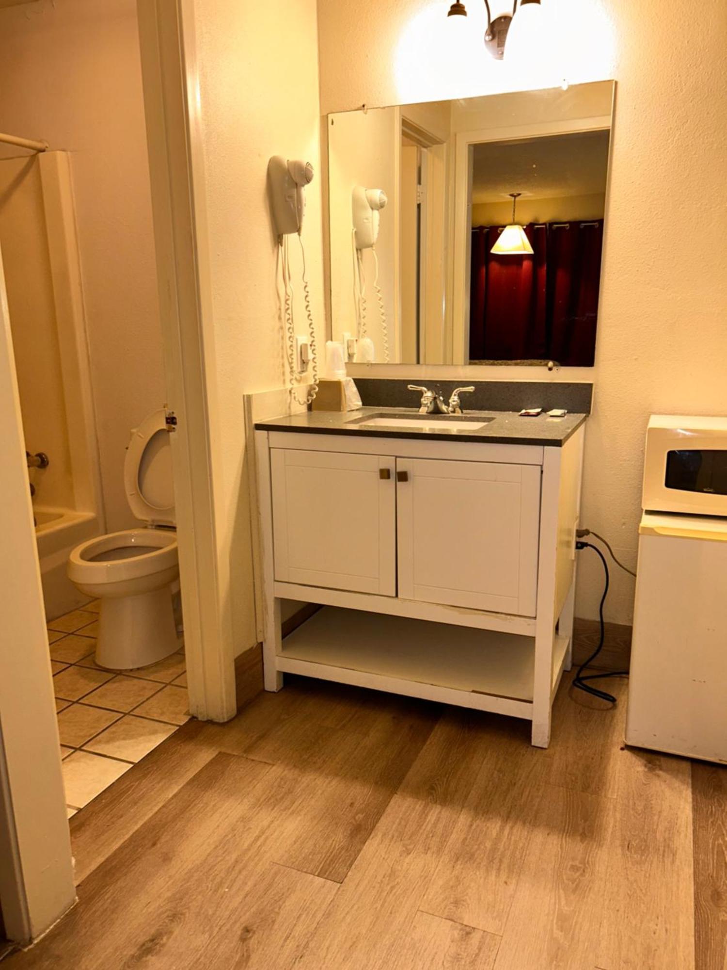 River Forest Hotel 4*